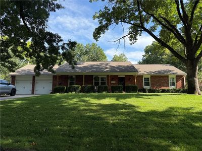 2316 W 104th St, Leawood, KS, 66206