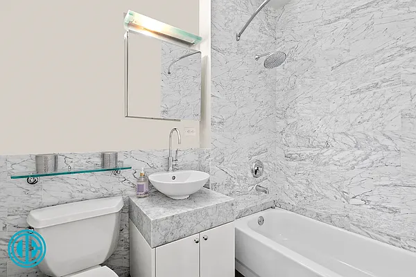 Rented by Douglas Elliman | media 15