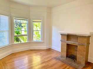 201 Orange St #2, Oakland, CA 94610