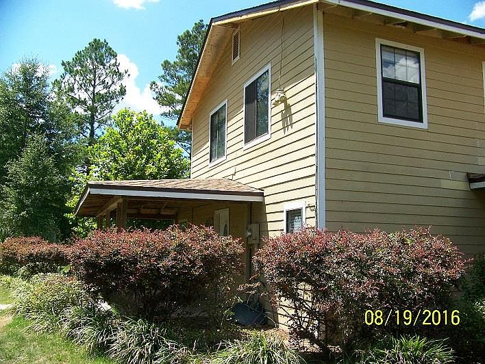 1st image of 708 NE Cassia Dr