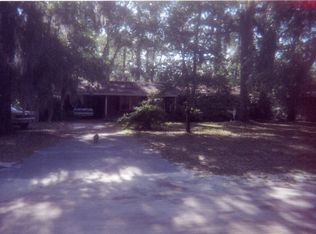 6034 Island Rd, Melrose, FL 32666