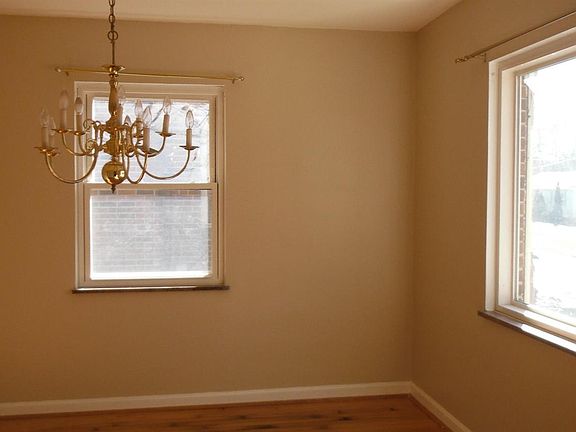 5th image of 4250 Blaney Ave