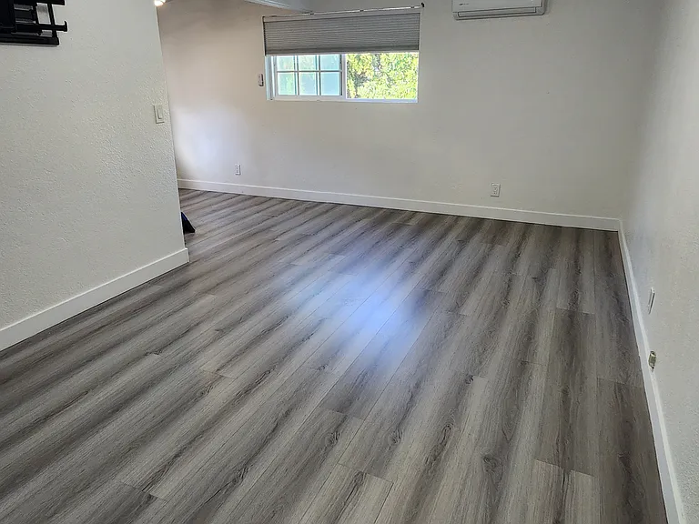 3765 Winona Ave — Photo 1