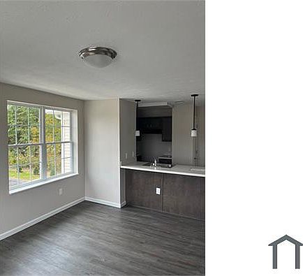2nd image of 3917 Resolution Ave #307
