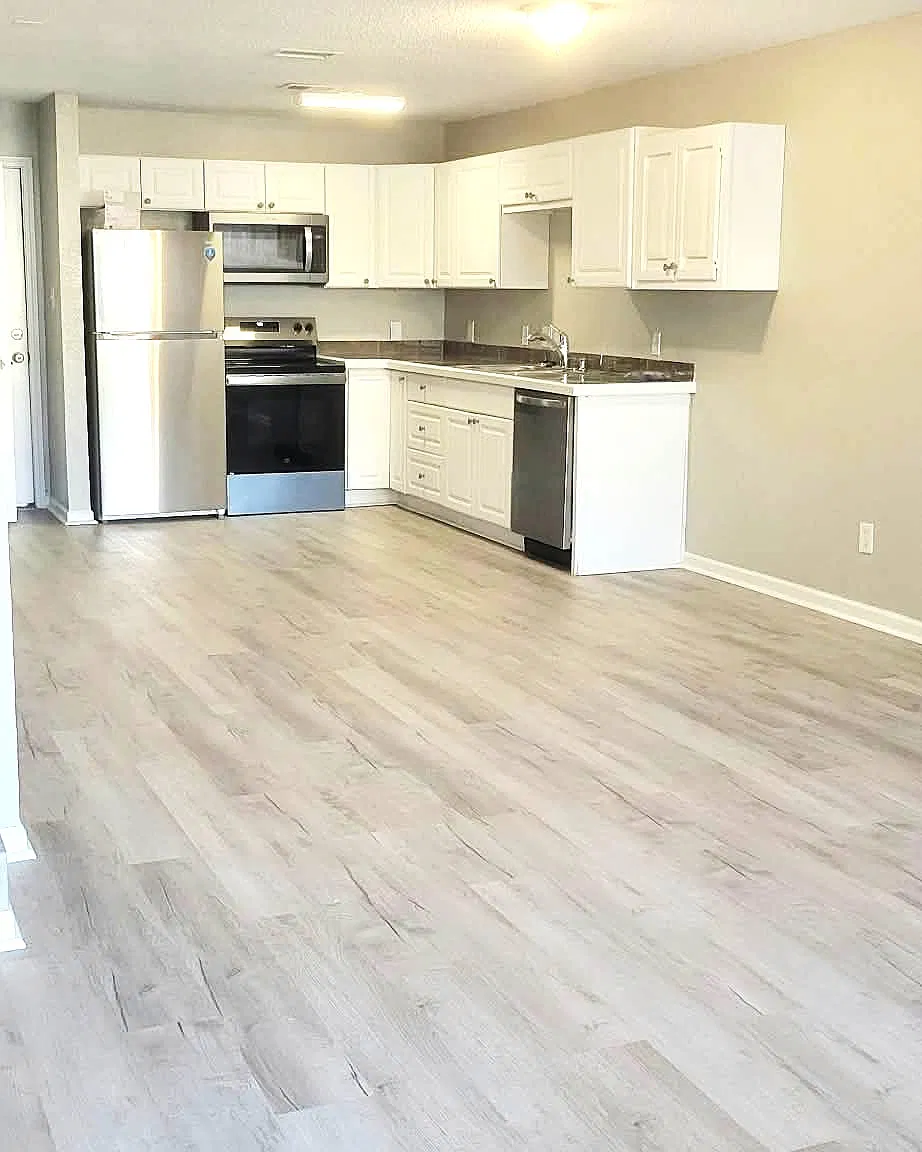 2 bed, 2.5 bath, 1120 sqft, $1,550 — Photo 4