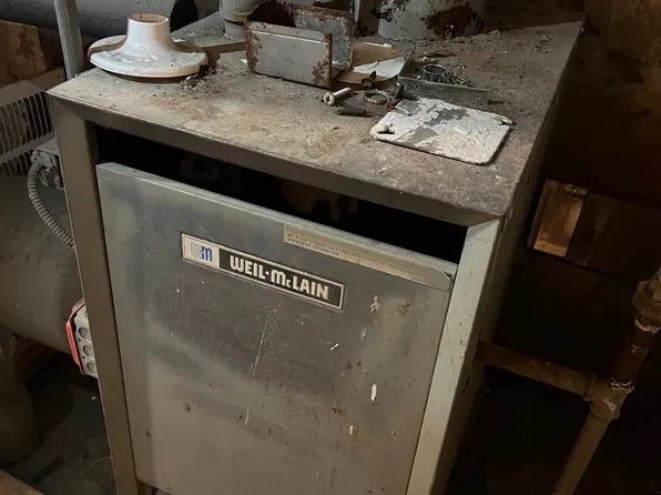 664 Osborn Street image 35 of 52