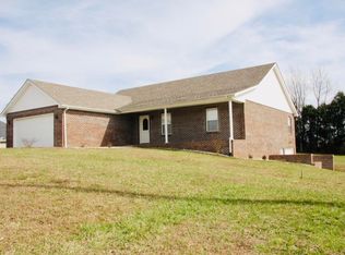 395 Alice Ln, Science Hill, KY 42553