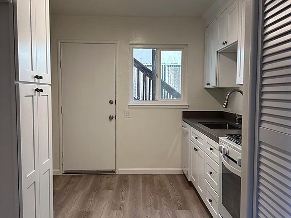 Brand new kitchen and appliances.