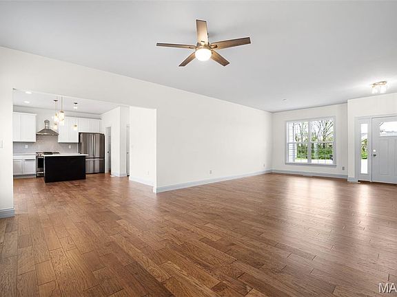 5th image of 2436 Fiddlers Close Ct #104