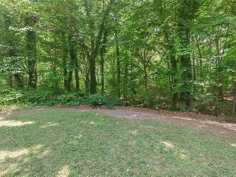 1433 Williams Cir — Photo 46