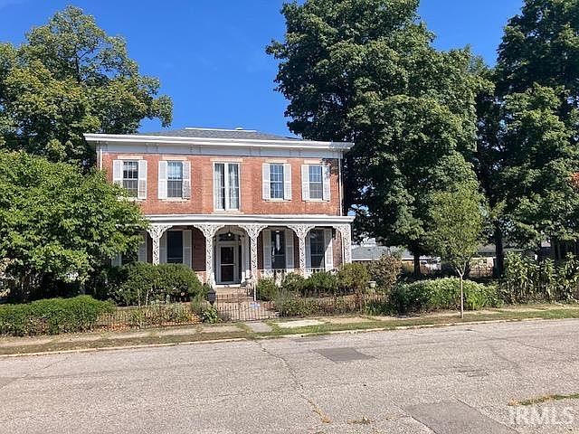1st image of 506 N 3rd St