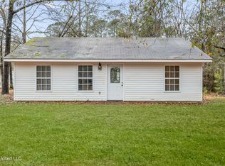 18073 W 3rd St, Saucier, MS 39574