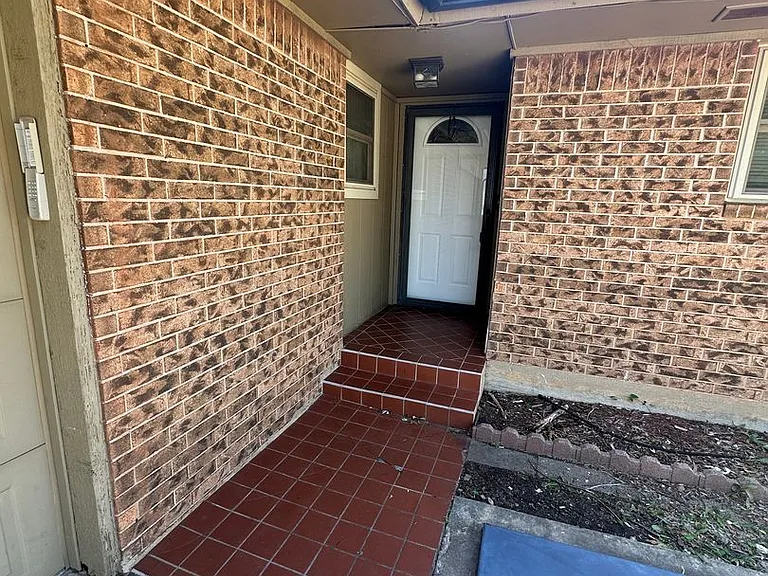 312 S Avery Dr — Photo 9