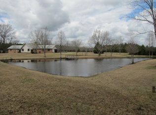 21 J M Tynes Rd, Poplarville, MS 39470