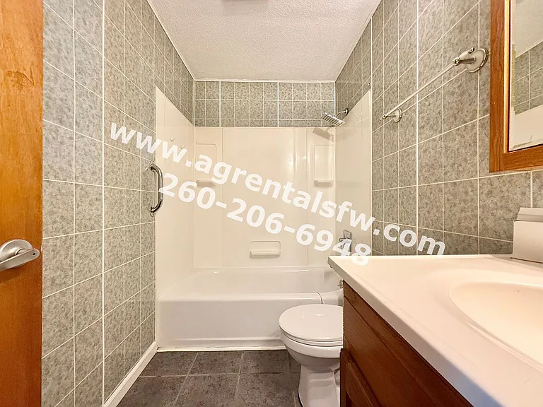 2911 Nordholme Ave — Photo 6