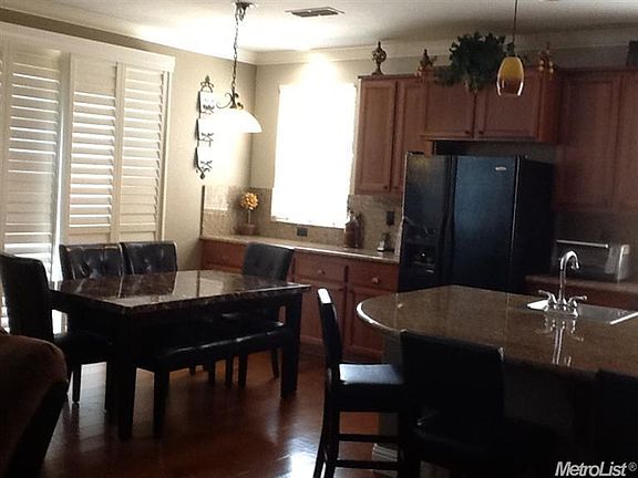 3rd image of 1639 Allenwood Cir