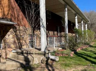 237 Cherry Branch Rd, Wayne, WV 25570