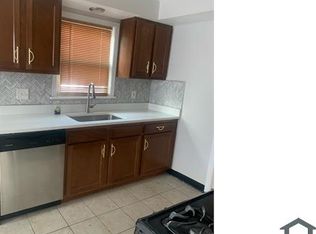 17002 Glendale Ave, Cleveland, OH 44128