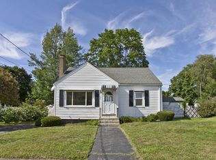 19 Kenmore Rd, Waltham, MA 02453