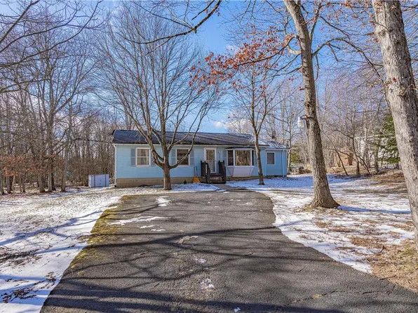 171 Motega Dr, Albrightsville, PA 18210