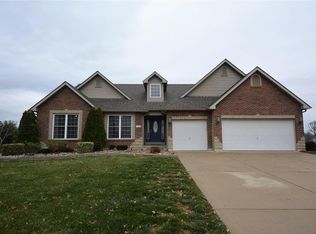 125 Westborough Dr, Troy, MO 63379