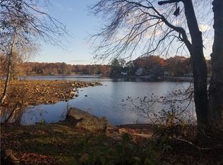 114 W Shore Dr, Exeter, RI 02822