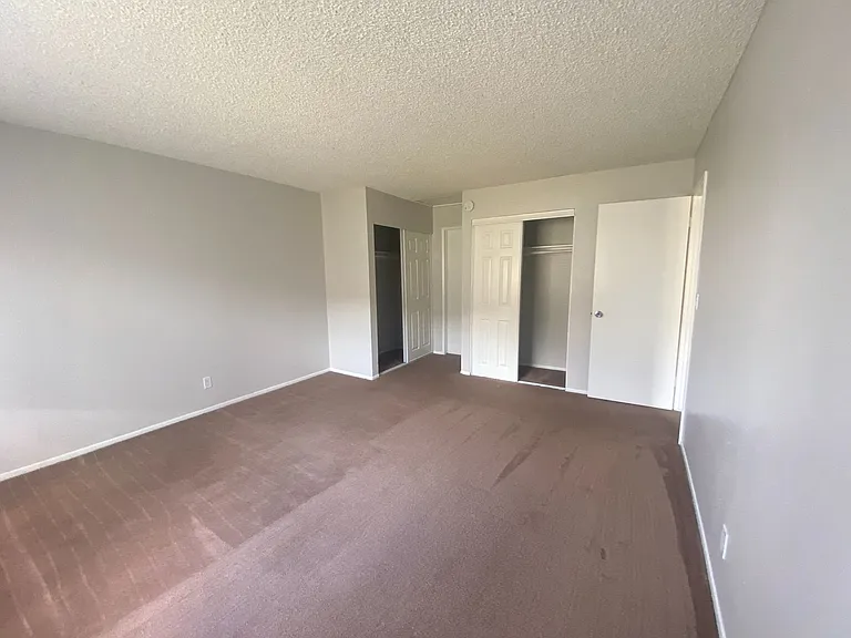 7531 Knott Ave — Photo 11