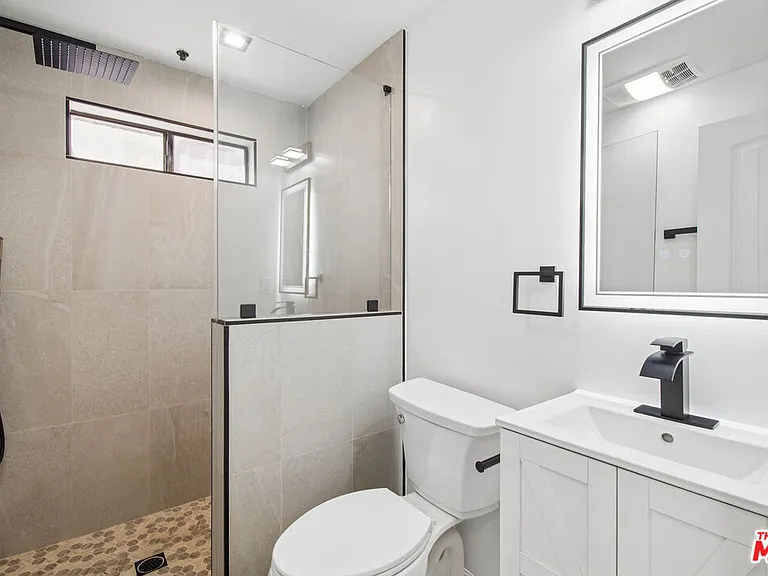 852 N Bunker Hill Ave #105 — Photo 10