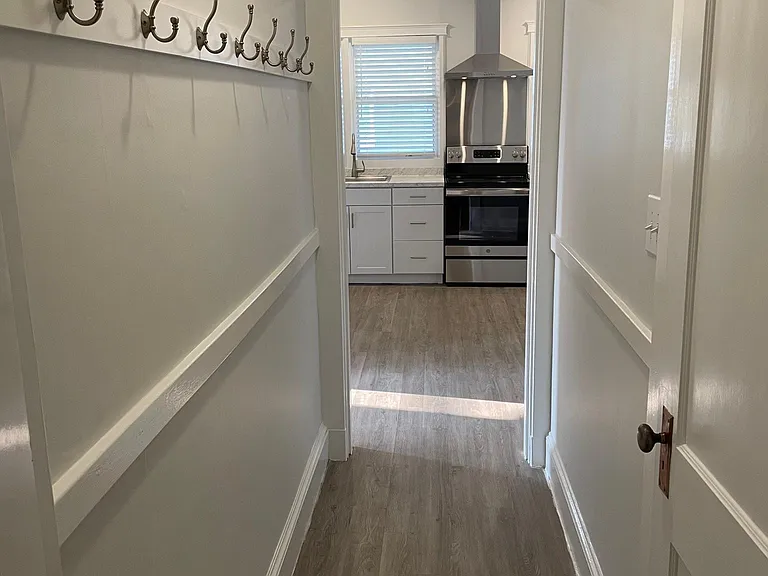 343 Stevens Ave #3 — Photo 7