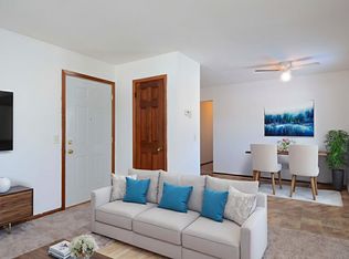 5980 2nd St NE APT 1, Fridley, MN 55432