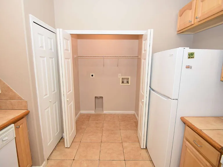 7 Ryarbor Dr #B — Photo 9