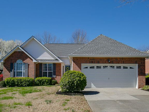 2nd image of 312 Park Glen Dr