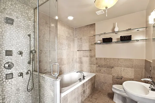 Sold by Stribling | media 3