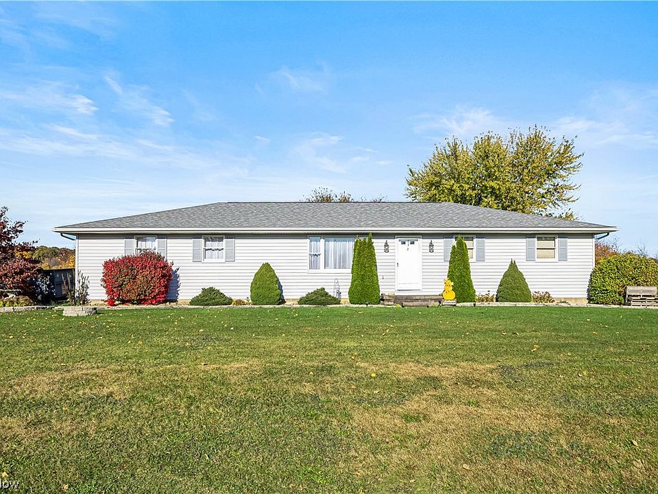 1st image of 46634 Winston Dr