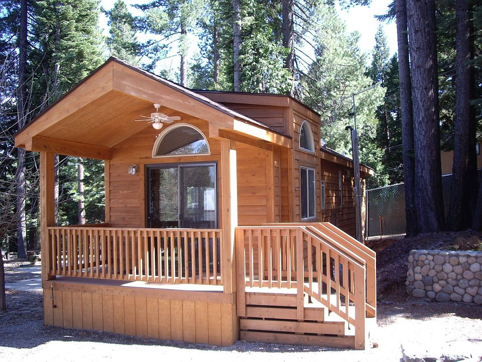 1st image of 409 Ponderosa Dr Unit 4