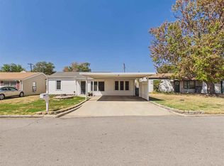 905 SW 29th St, Lawton, OK 73505
