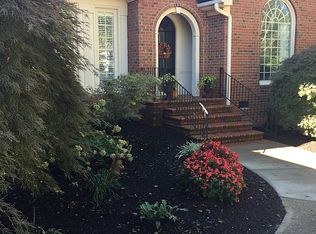 2 Hunters Run, Greenville, SC 29615