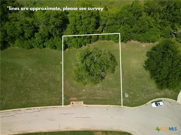 1916 Friars Grove Dr, Temple, TX 76502