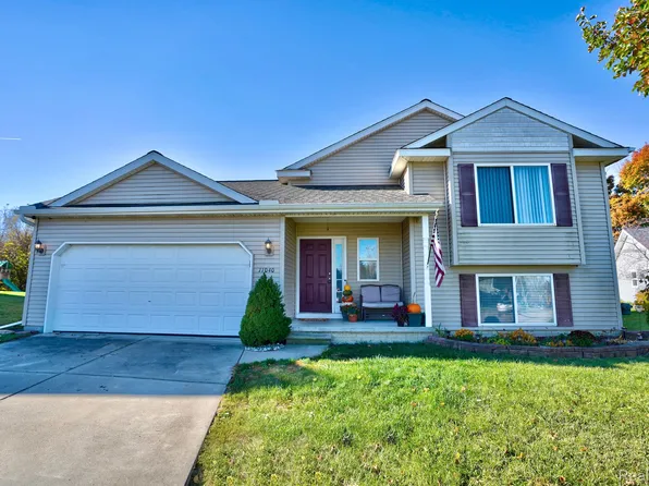 11040 Legacy Ln, Davison, MI 48423