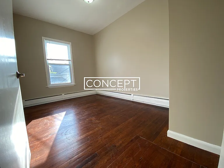 119 George St #2 — Photo 6