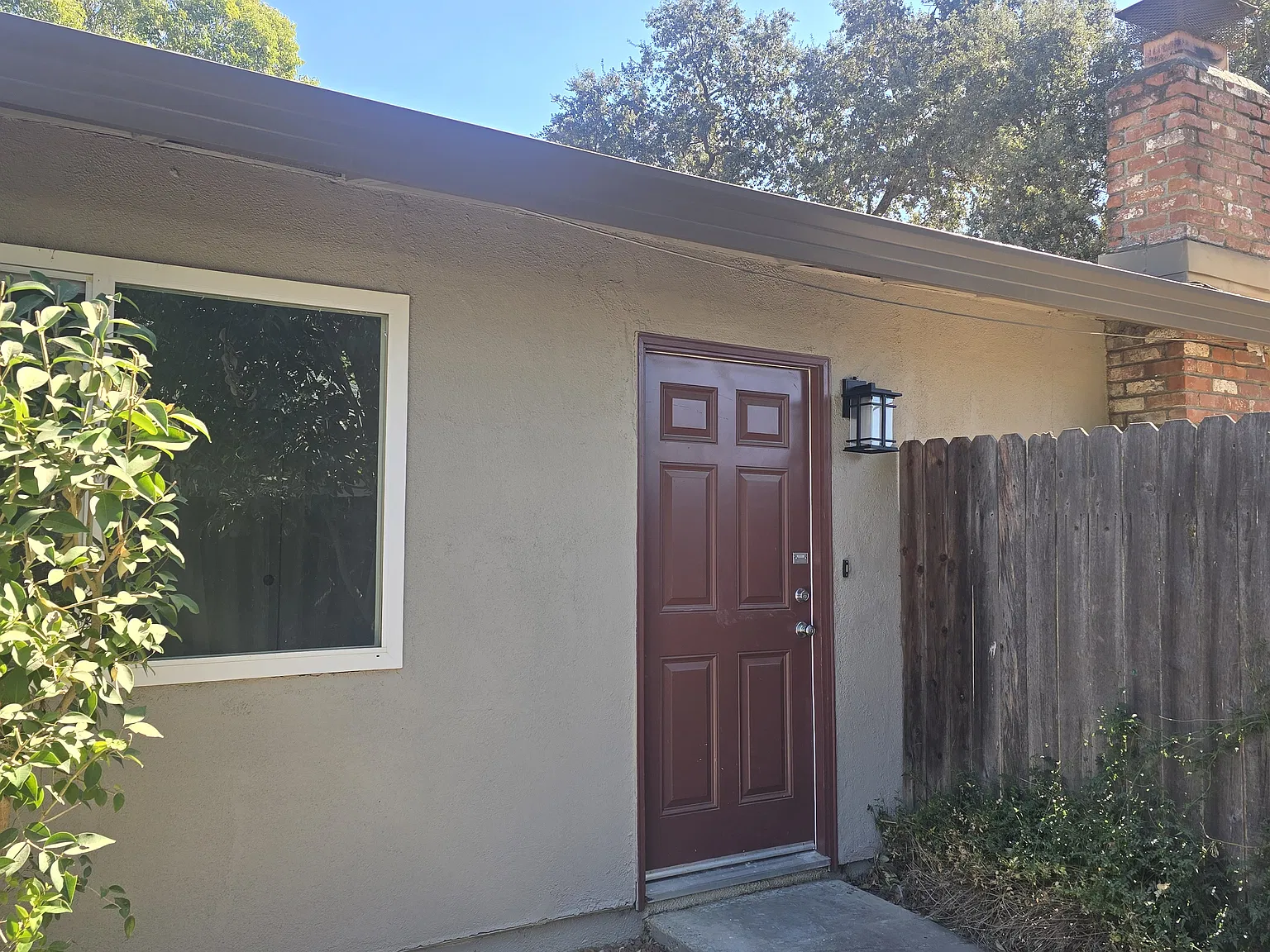 4914 Cowell Blvd — Photo 2