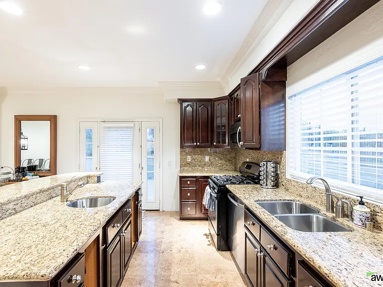 36615 E Benton Rd — Photo 38