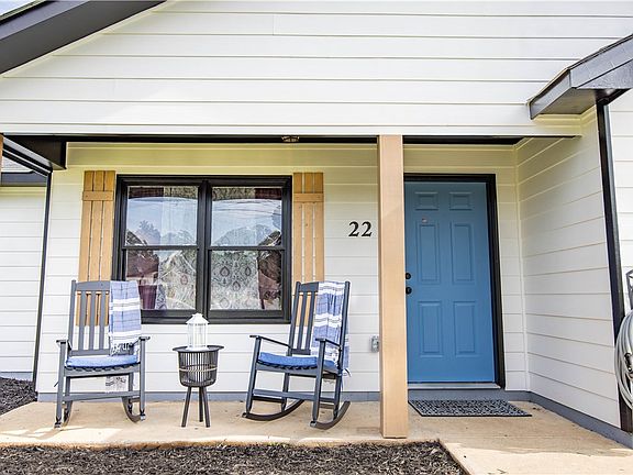 4th image of 22 Lake Ln