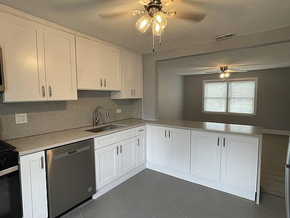 2nd image of 1417 E 31st St #2E