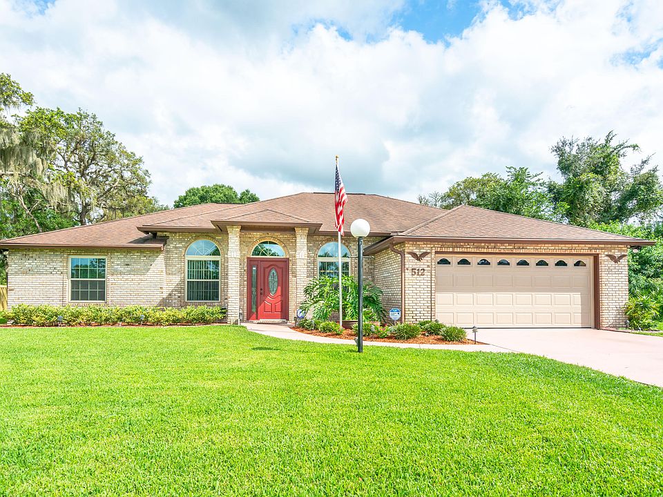 1st image of 512 Sun Lake Dr
