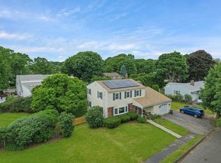 30 Sonning Rd, Beverly, MA 01915