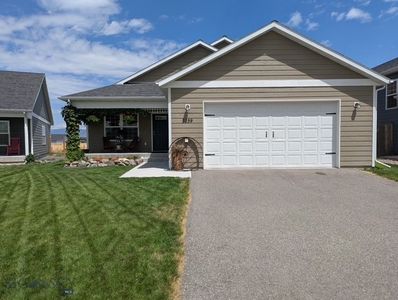 2239 Sturnella Ln, Belgrade, MT, 59714