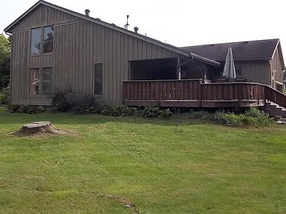 2nd image of 31 Endress St
