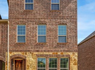 2717 Troutt Dr, Carrollton, TX 75010