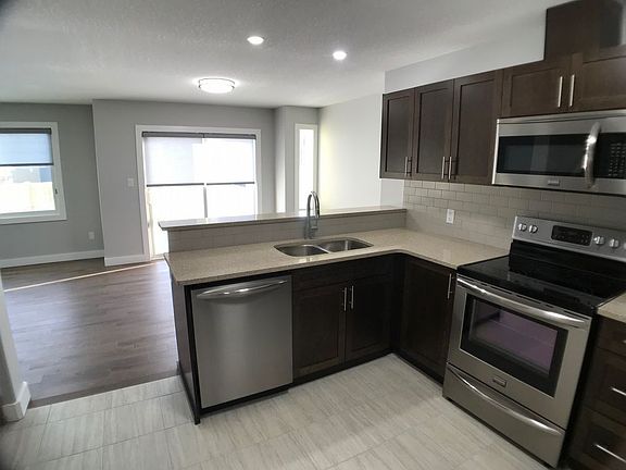2nd image of 284 Shalestone Way #31